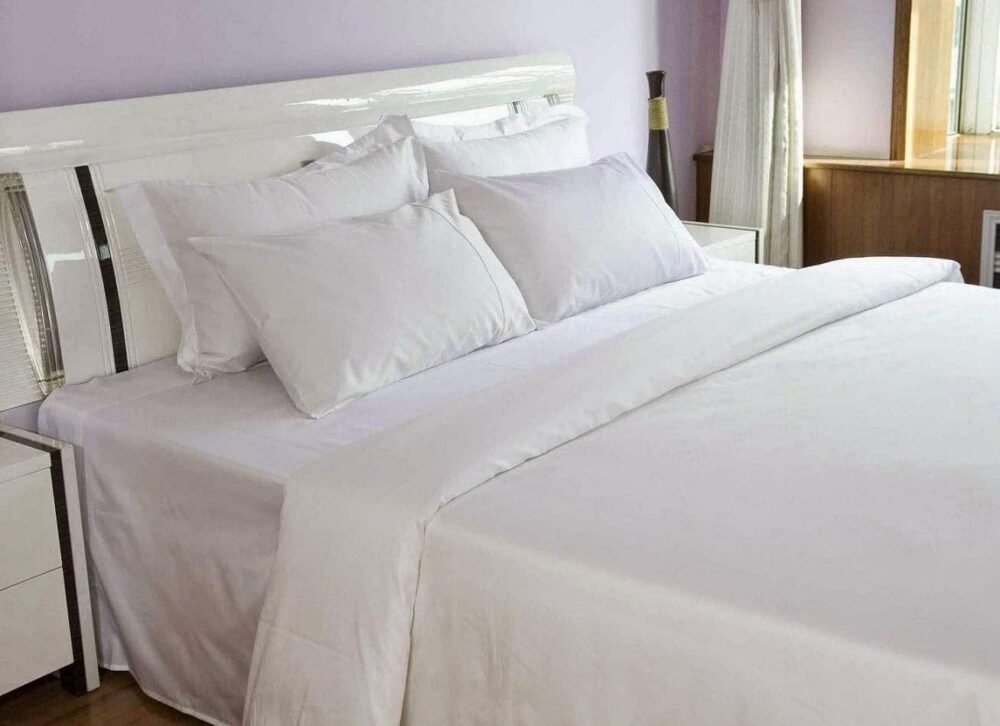 Hotel Bed Set For Sale with 4 Pillow Covers for Sale 2024
