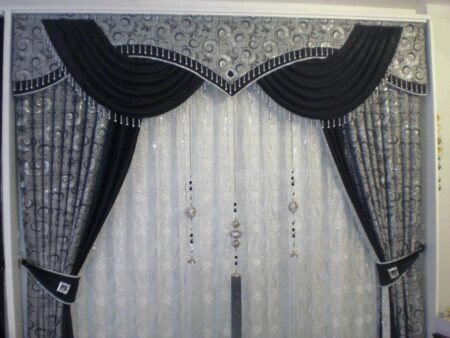 Black & White Curtains Set