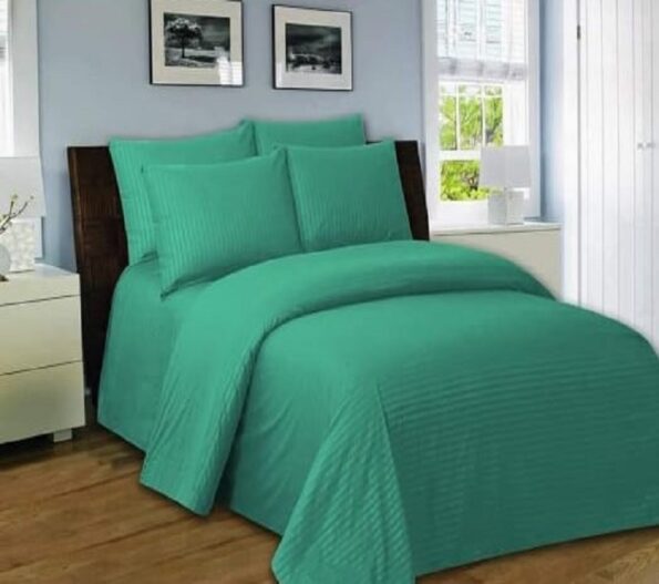 Light Green Bed Sheet With 2 Pillows