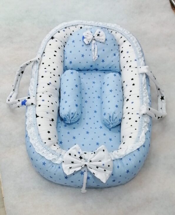 Blue White Design Baby Nest - 5 PCS