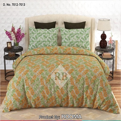Green Peach Printed Bedding Set With 2 Pillow Covers