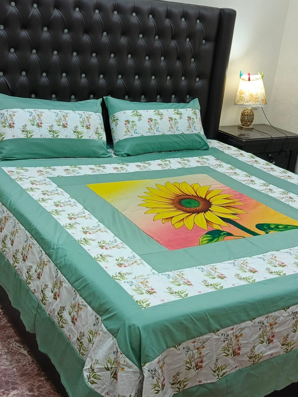 Printed Patchwork Embroidered Bed Sheet GN Design (87) Printed Patchwork Embroidered Bed Sheet GN Design (87)