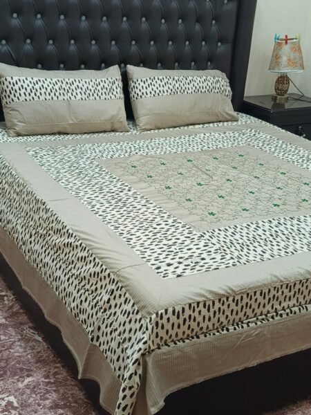 Printed Patchwork Embroidered Bed Sheet GN Design (65)