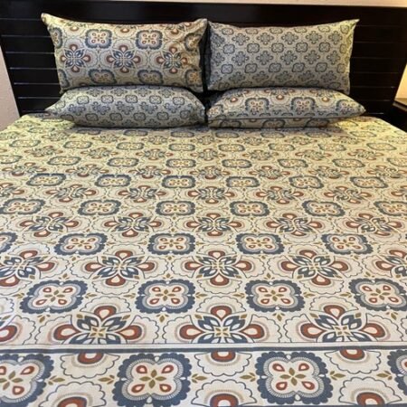 Beautiful Printed Bed Sheet With 2 Pillow Covers