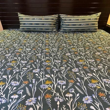 Flower Printed Bed Sheet With 2 Pillow Covers