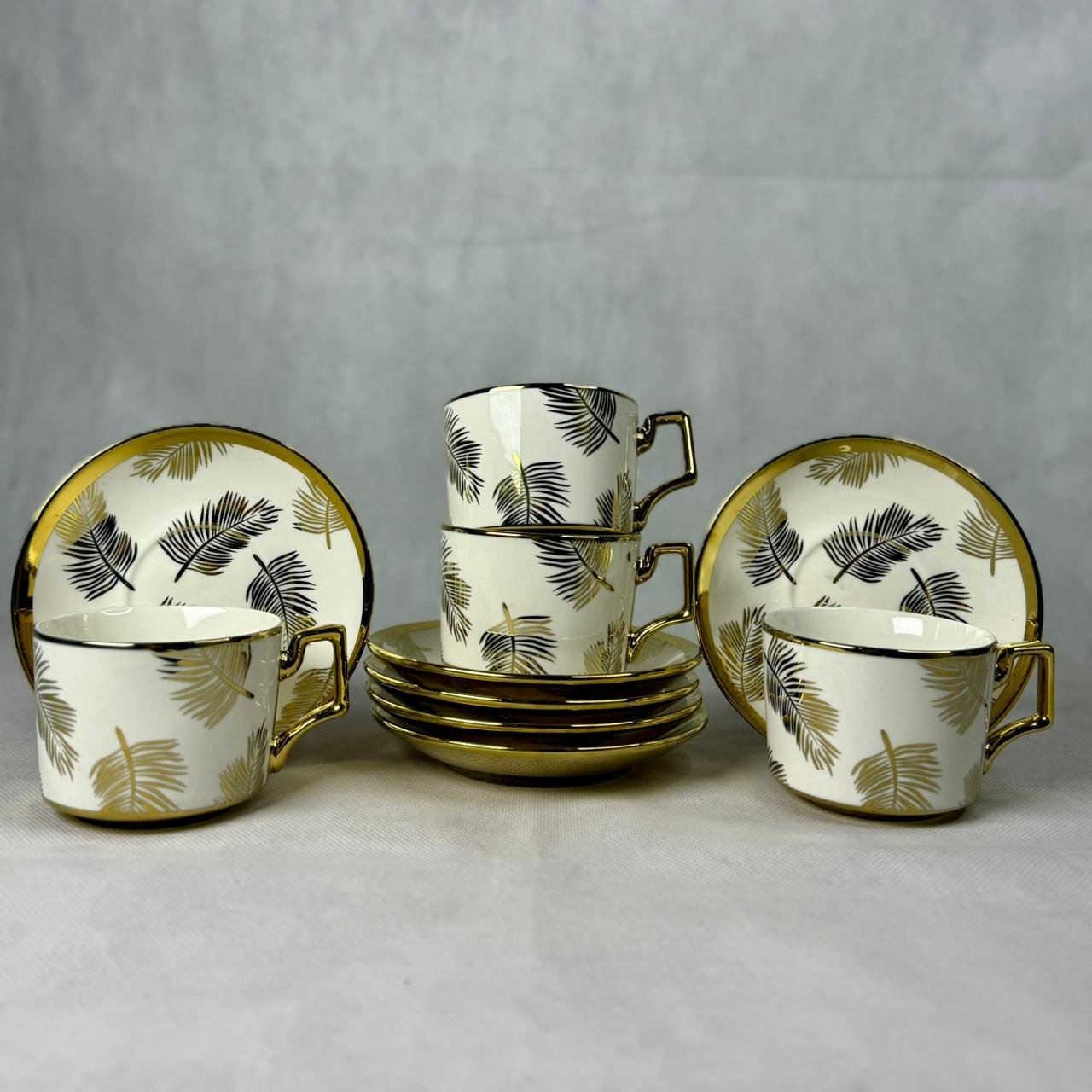 Cups & Saucer Set (12 pcs) Design8 Cups & Saucer Set (12 pcs) Design8