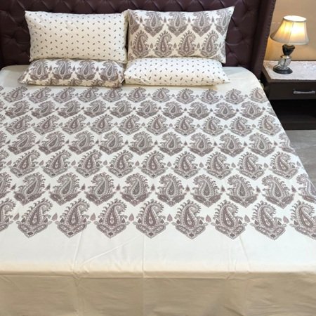 Beautiful Printed Bed Sheet With 2 Pillow Covers